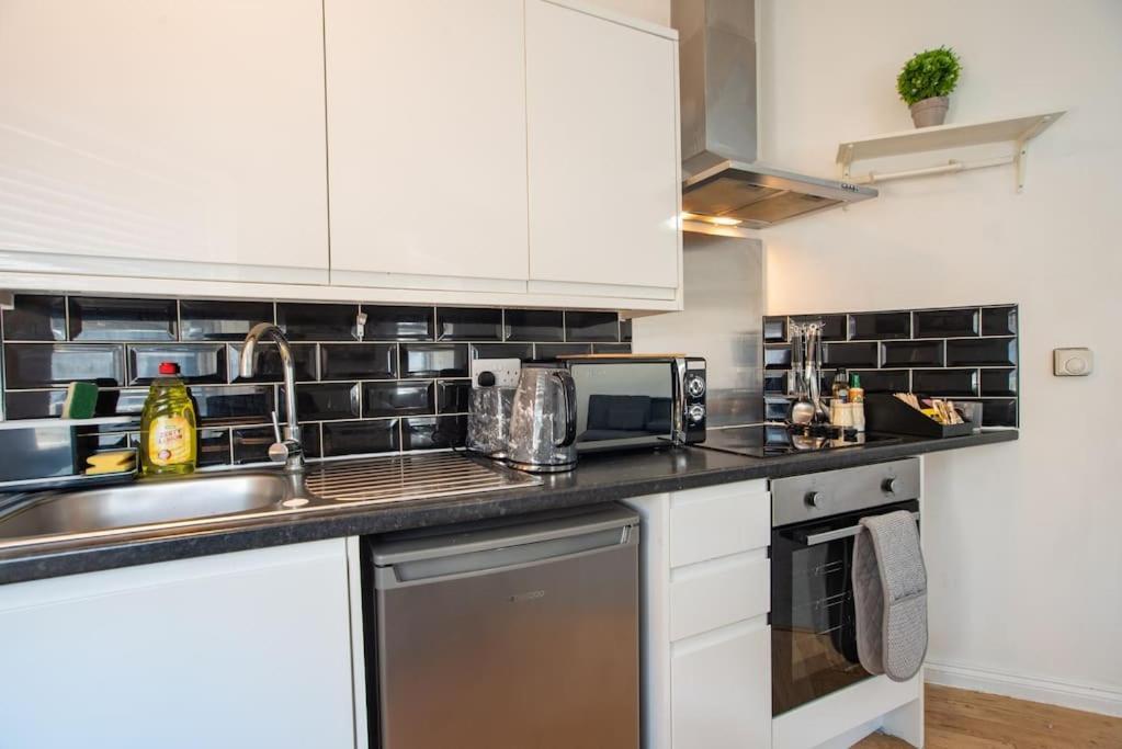 Watford Central Serviced Apartments 2 Екстер'єр фото